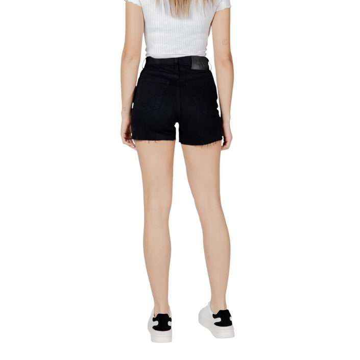Calvin Klein Jeans Shorts Donna