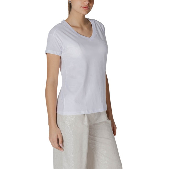 Armani Exchange T-Shirt Donna – Stile e Qualità Firmata