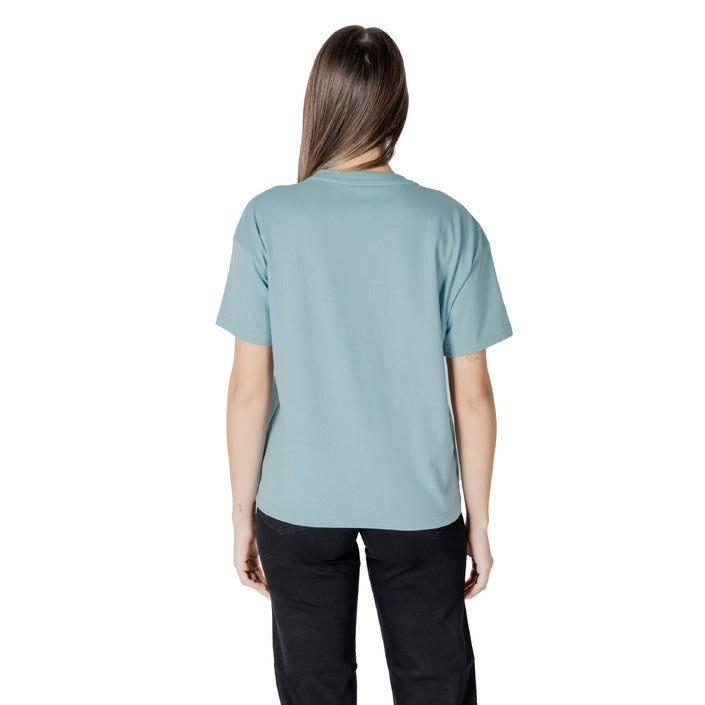 Converse T-Shirt Donna – Stile e Qualità Firmata