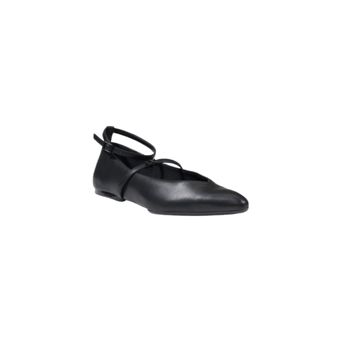 Armani Exchange Scarpe Basse Donna – Stile e Qualità Firmata